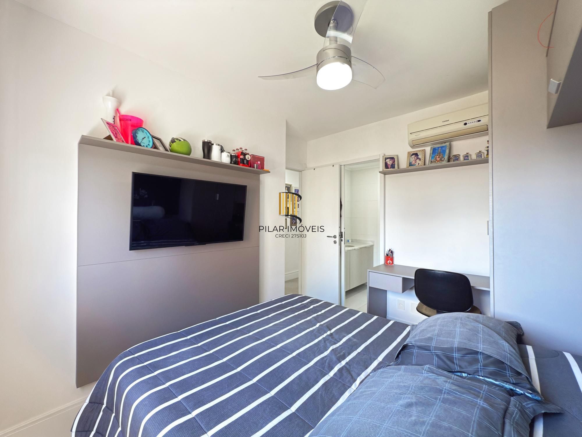 Apartamento 03 Suítes bairro Cristal, 88,97m² de área privativa, semimobiliada e 02 vagas de garagens cobertas.