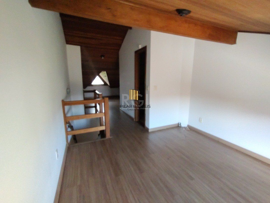 Casa para Venda - 84.2m², 3 dormitórios, sendo 3 suites, 1 vaga - Hípica