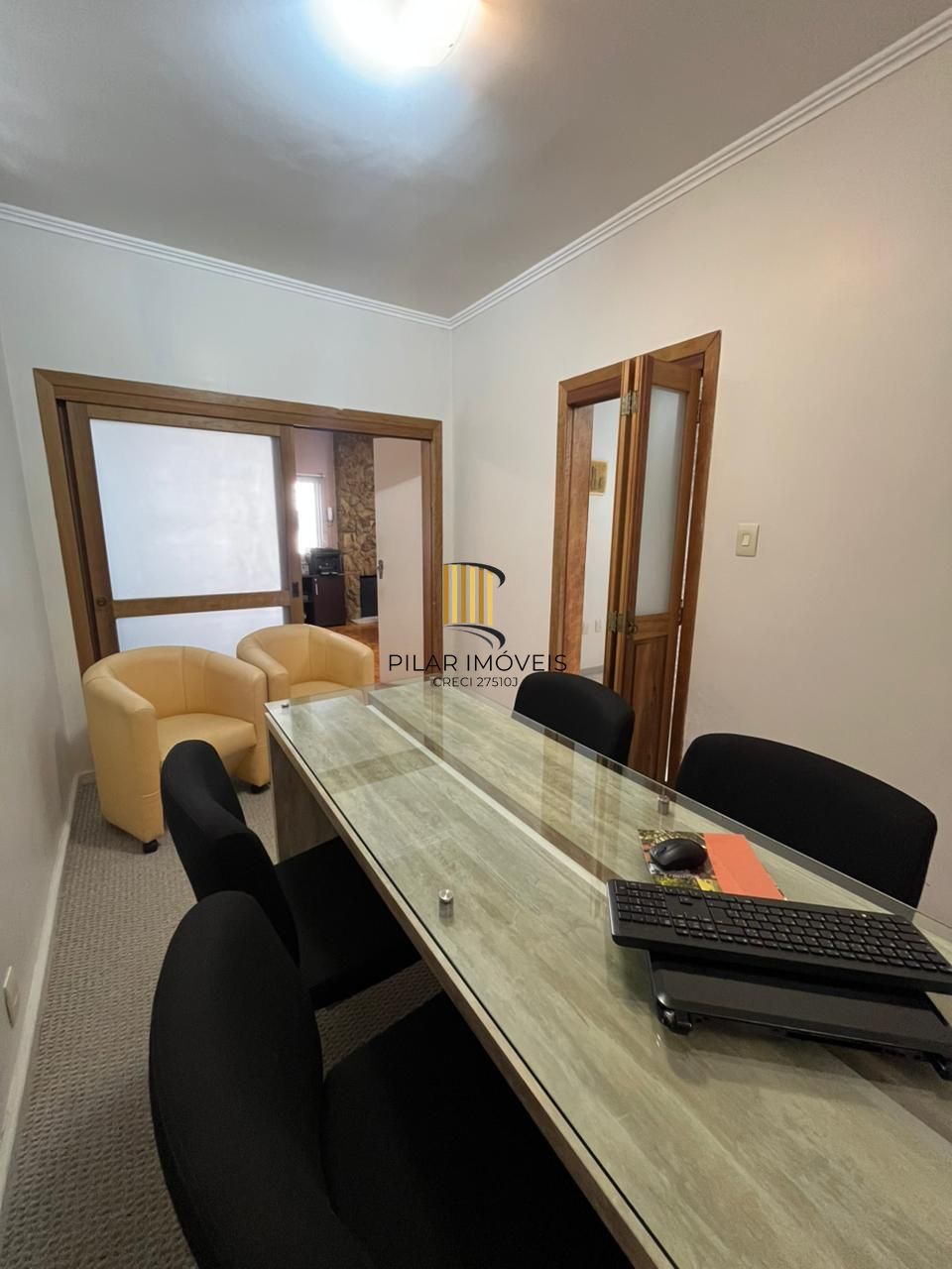 Linda casa à venda no bairro Azenha!!!