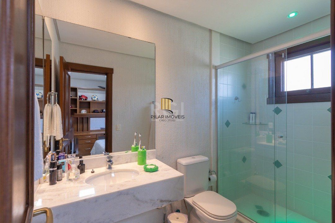Casa Condominio para Venda - 352.91m², 4 dormitórios, sendo 4 suites, 4 vagas - Terra Ville