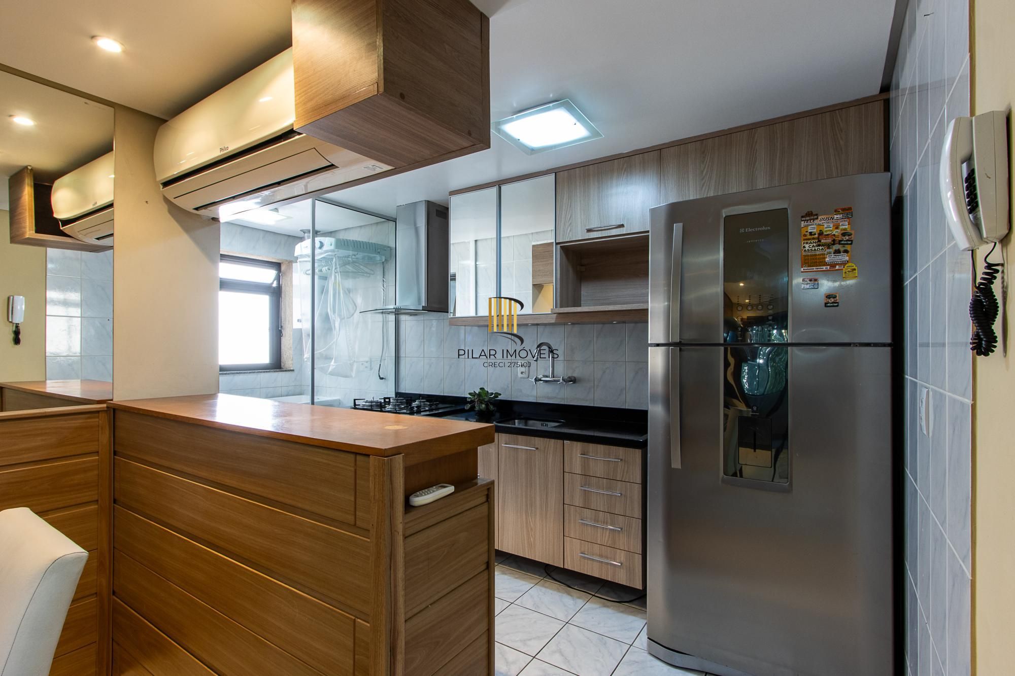 Apartamento 3 dormitórios no bairro Cristal