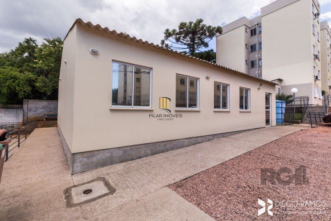 Apartamento 2 dormitórios vaga rotativa bairro Glória Porto Alegre