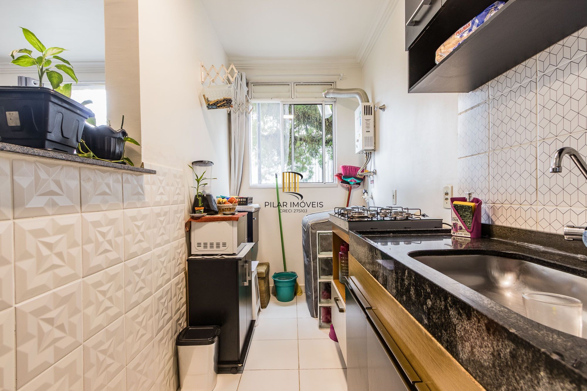 Apartamento 2 dormitórios no bairro Costa e Silva