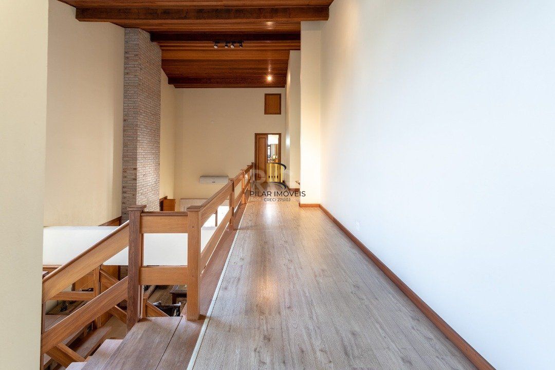 Casa Condominio para Venda - 670m², 5 dormitórios, sendo 5 suites, 4 vagas - Terra Ville