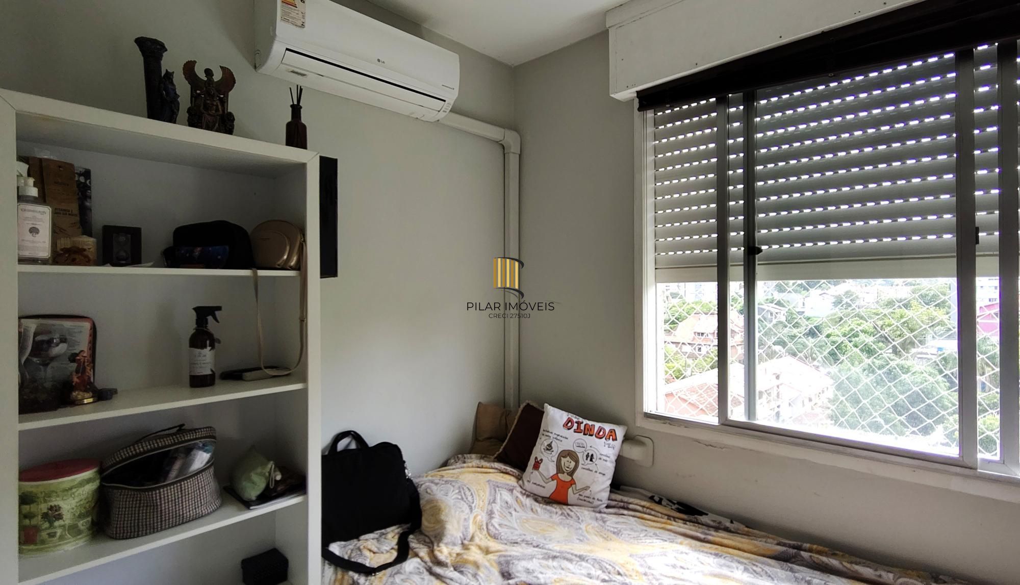 Apartamento de 2 dormitórios, 1 banheiro no bairro Trsiteza.