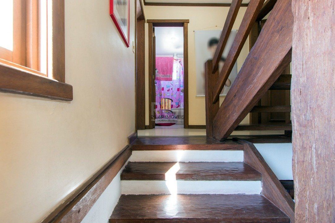 Casa Condominio para Venda - 195m², 2 dormitórios, sendo 1 suites, 2 vagas - Tristeza