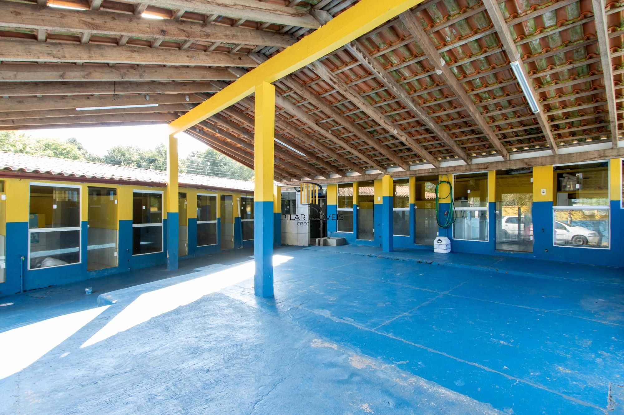 Sitio com área de 1.800m², Residencial e Comercial - Bairro Belem Novo - Porto Alegre