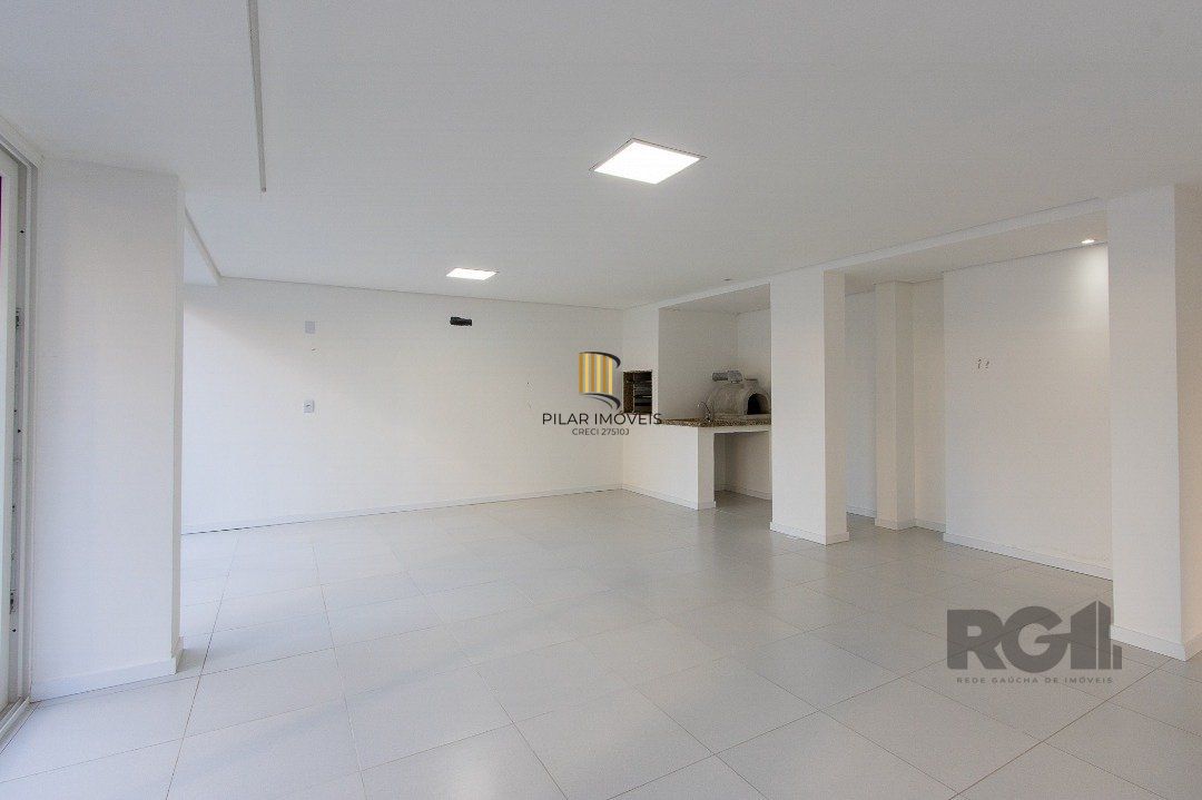 Cobertura para Venda - 214.34m², 3 dormitórios, sendo 3 suites, 2 vagas - Tristeza