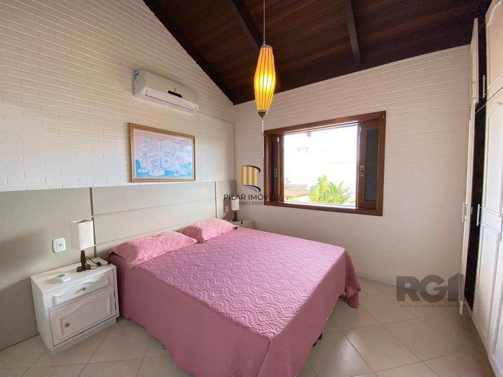 CASA EM ATLANTIDA COM 5 SUÍTES
