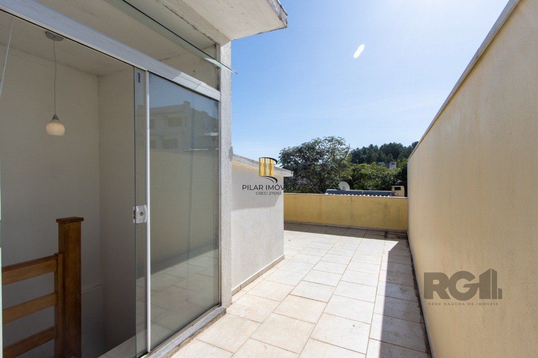 Casa para Venda - 204m², 3 quartos, 2 suites, 1 vaga - Caminhos do Sol - Guarujá