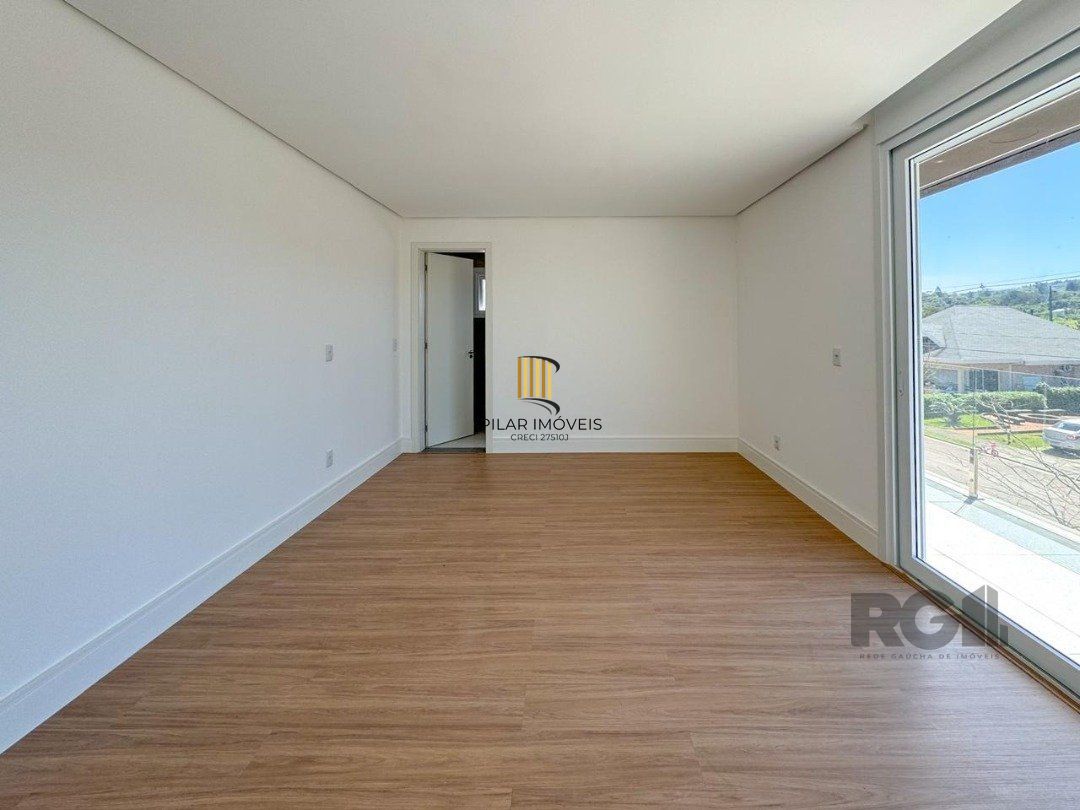 Casa Condominio para Venda - 300m², 4 dormitórios, sendo 4 suites, 2 vagas - Alphaville