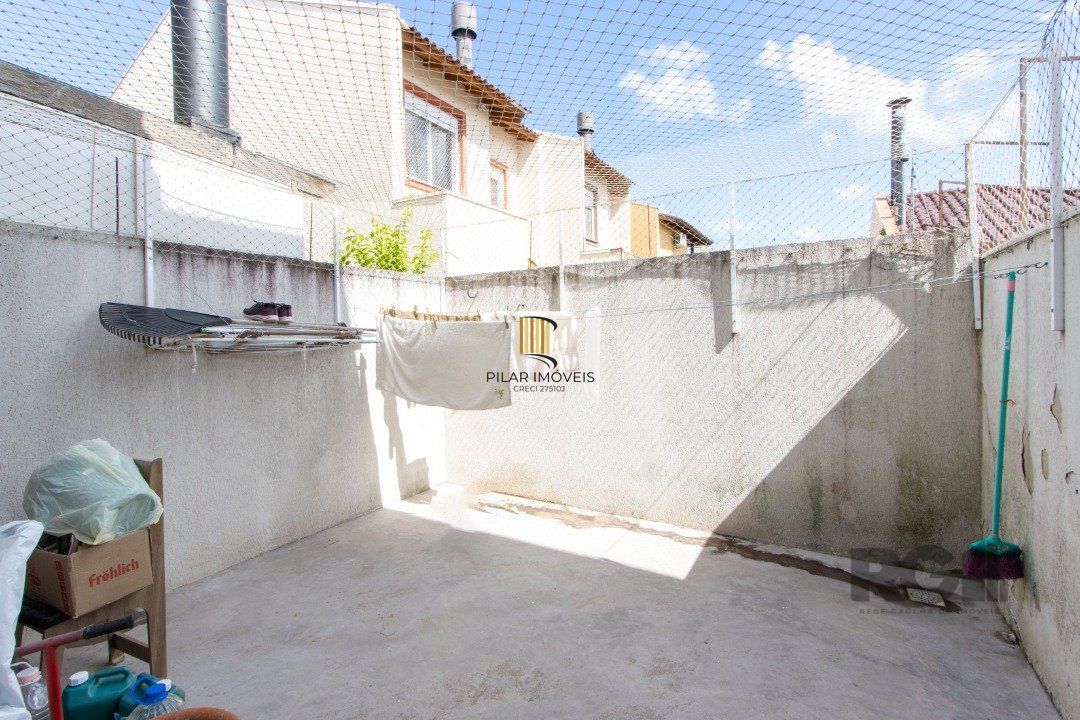 Casa de Condomínio 2 dormitórios no bairro Hípica