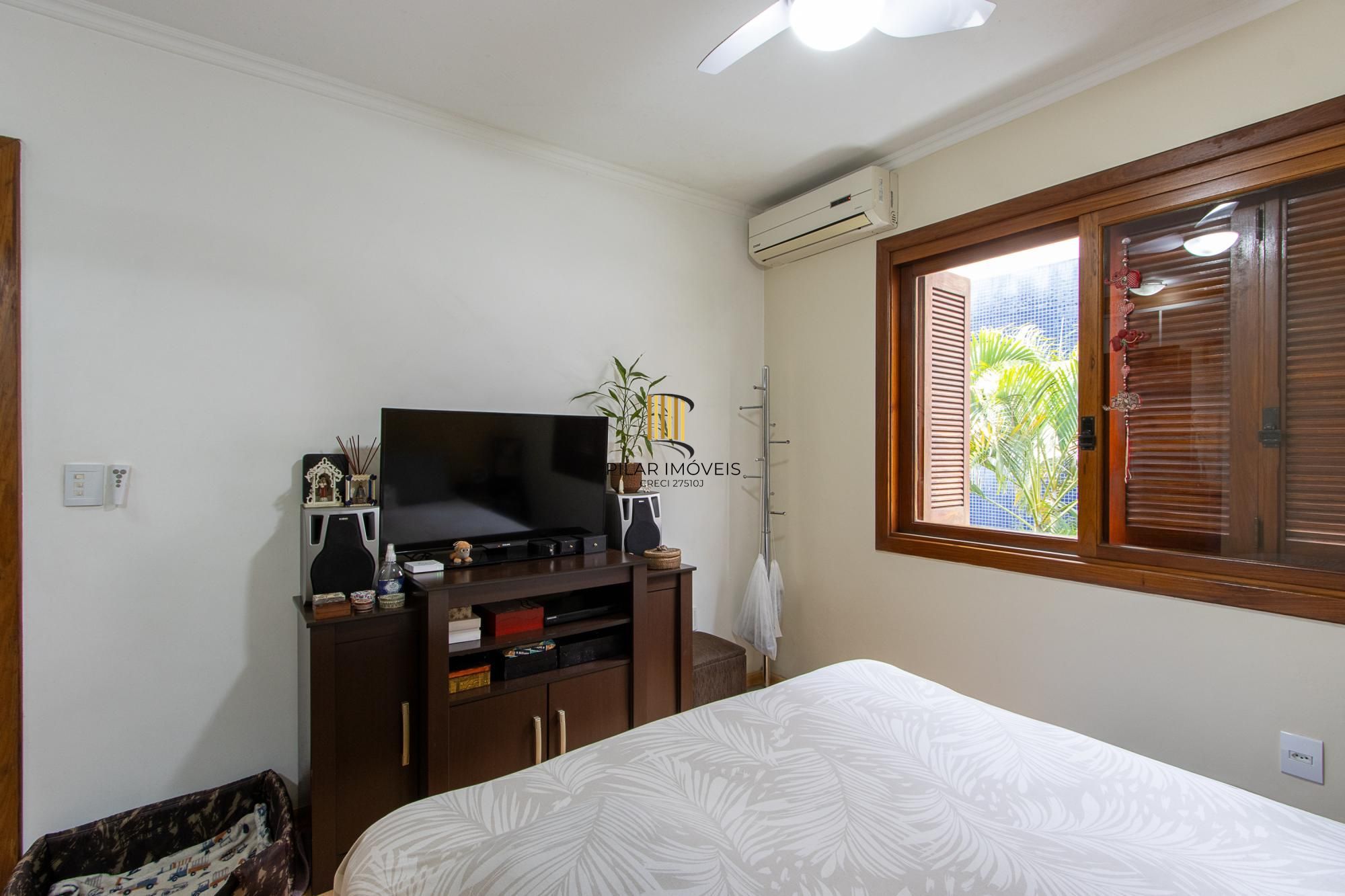 Apartamento de 3 dormitórios, 1 suíte e 3 vagas no bairro Ipanema.