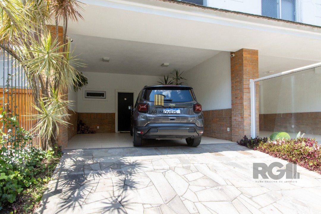Casa 3 dormitórios no bairro Jardim Isabel