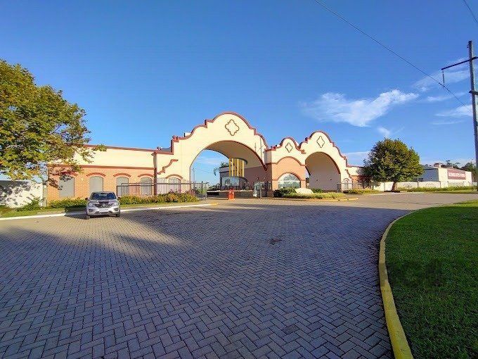 Casa de Condomínio 4 dormitórios no bairro Arroio Teixeira