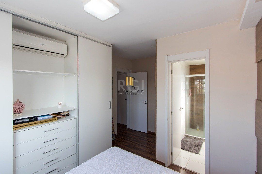 Apartamento para Venda - 70.5m², 3 dormitórios, sendo 1 suites, 1 vaga - Cavalhada