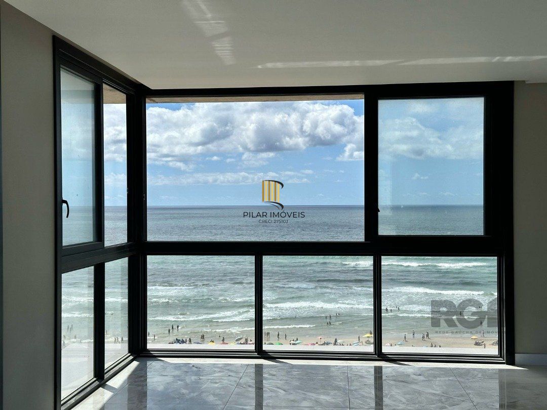 Apartamento 3 dormitórios no bairro Zona Nova