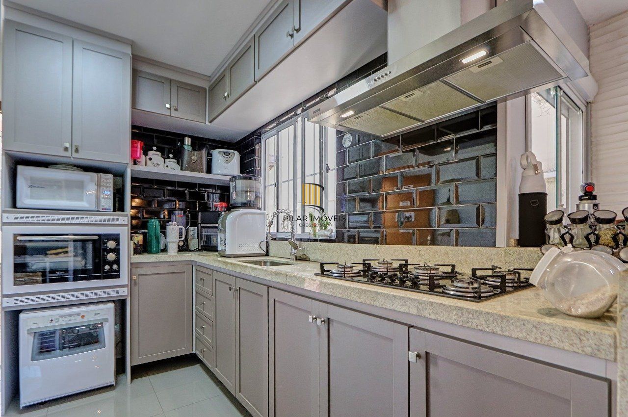 Casa térrea 2 dorm Zona Sul