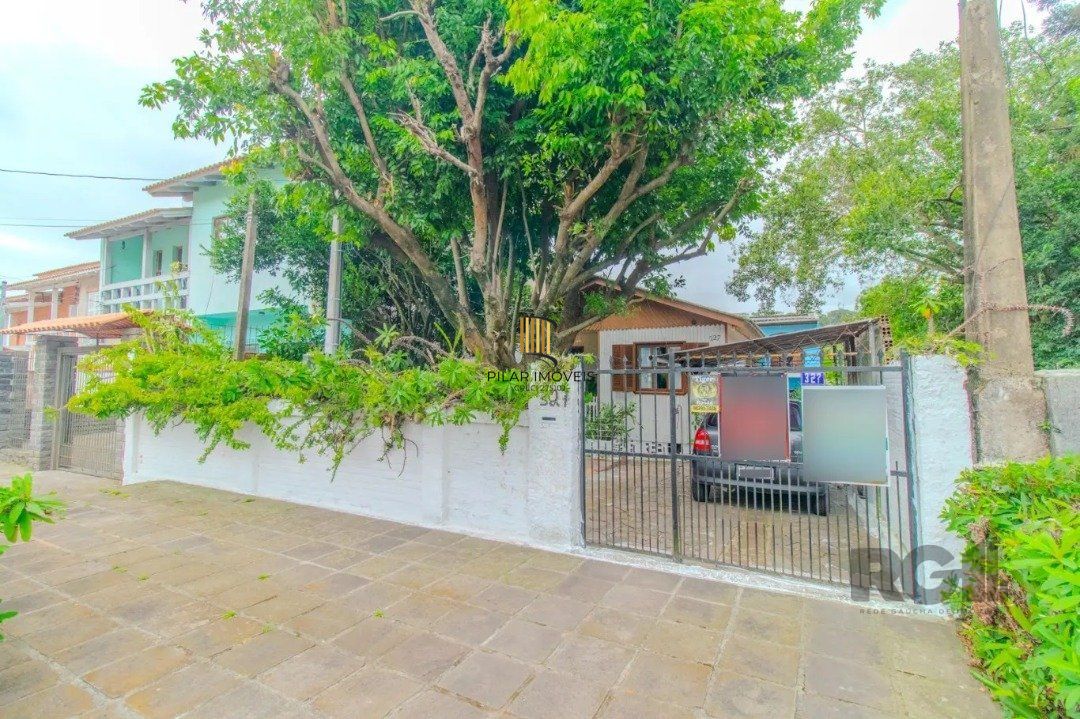 Casa para Venda - 251m², 5 dormitórios, 3 vagas - Nonoai