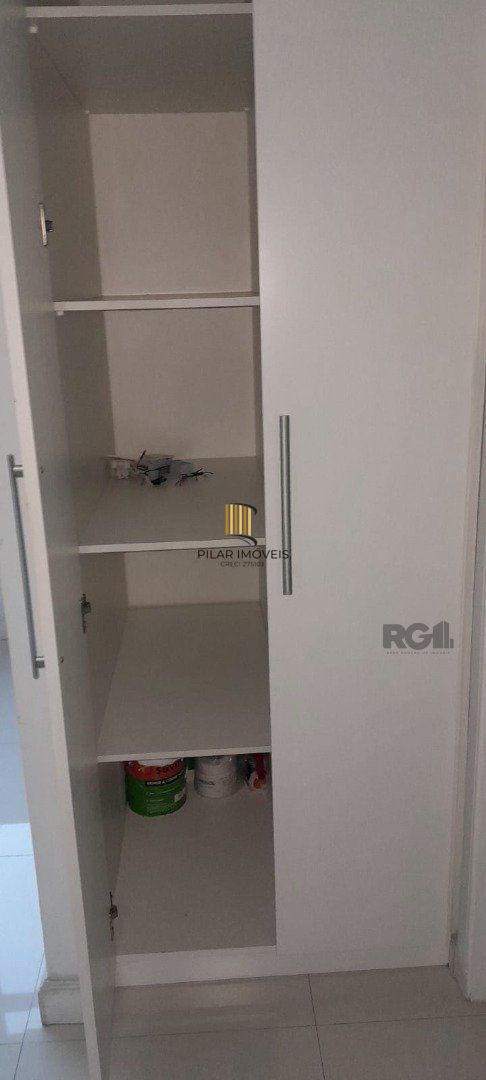 Excelente Sala Mobiliada na Wenceslau Escobar enfrente ao Paseo