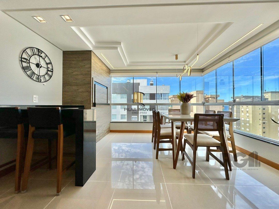 Apartamento 3 dormitórios no bairro Centro