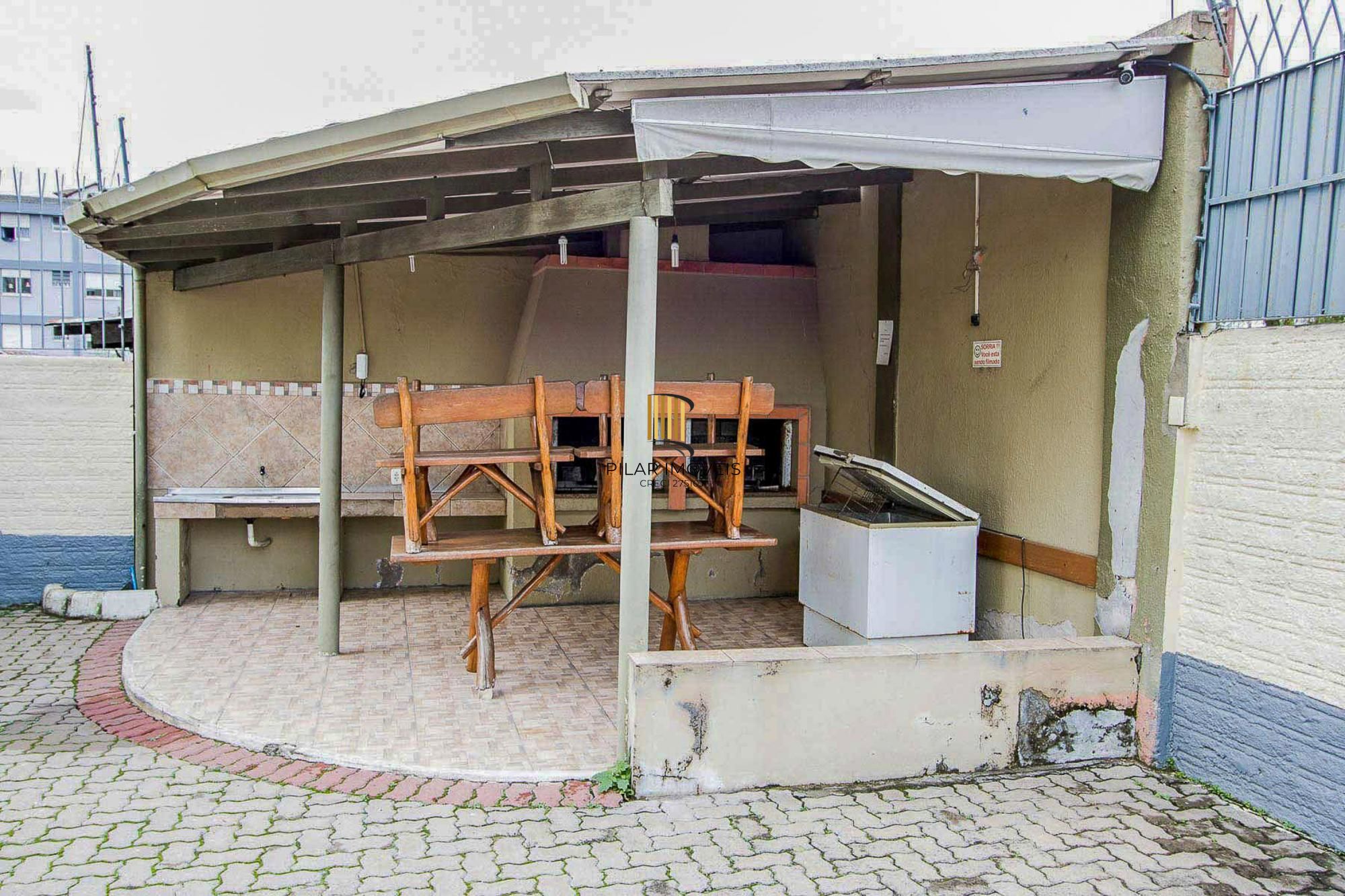 Apartamento 2 quartos bairro Cristal.