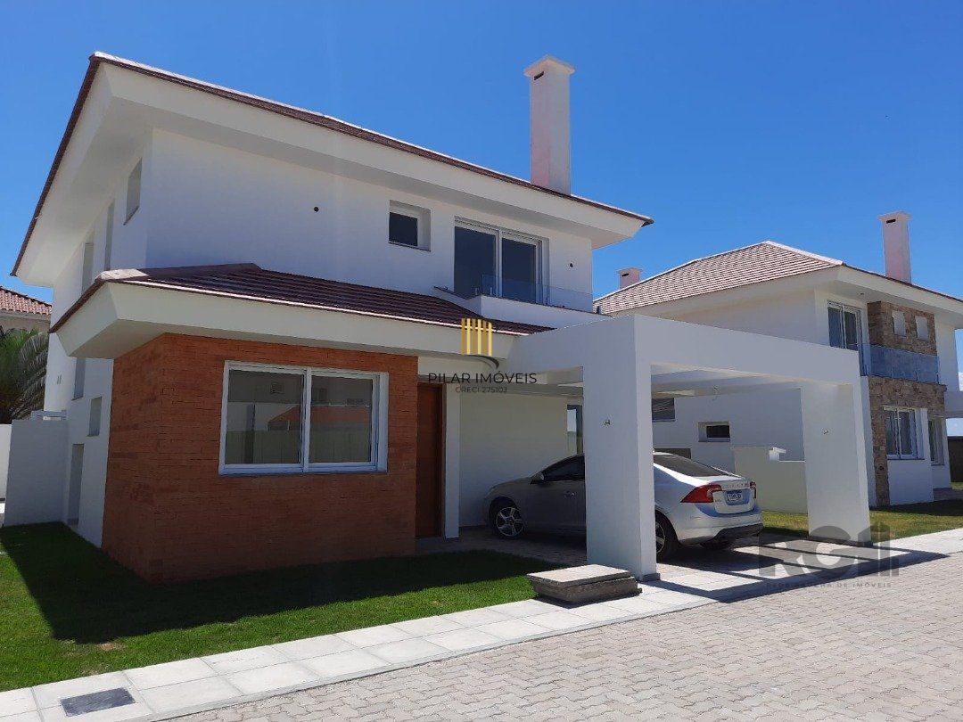 Casa de Condomínio 4 dormitórios no bairro Nova Xangri-lá