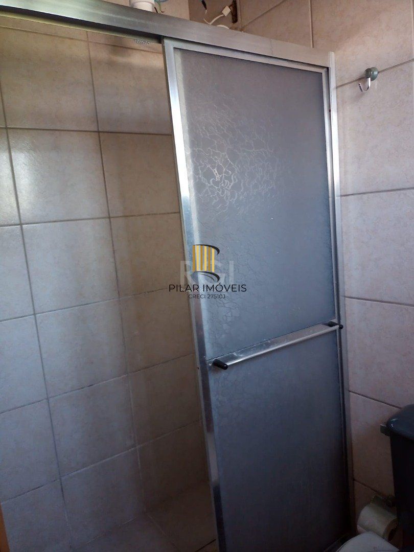 Casa para Venda - 180m², 3 dormitórios, sendo 1 suites, 2 vagas - Vila Nova