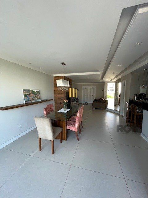 Casa Condomínio para Venda - 200m², 3 dormitórios, sendo 1 suite, 3 vagas - Aberta dos Morros