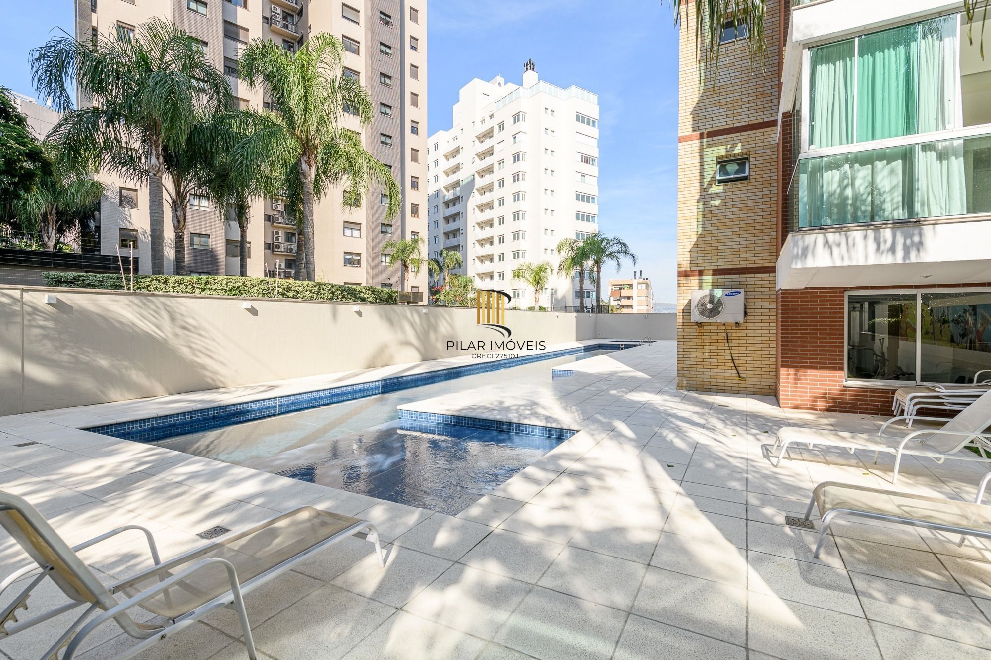 Apartamento 3 dormitórios, sendo 3 suítes e 3 vagas