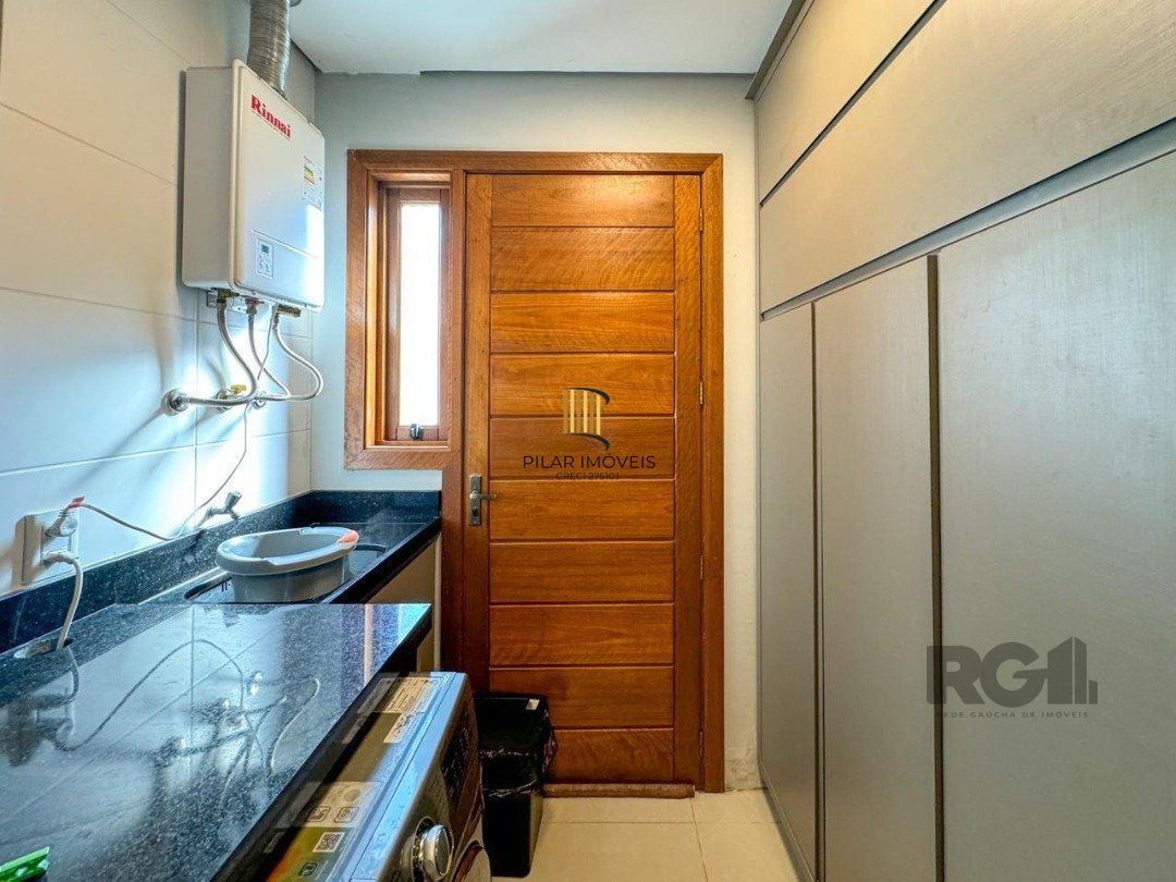 Casa para Venda - 135m², 3 dormitórios, sendo 1 suites, Hípica