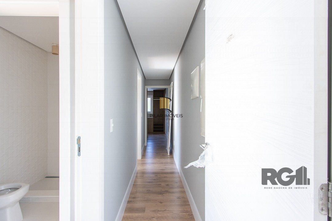 Cobertura alto padrão, no melhor bairro da Zona Sul de Porto Alegre, a Vila Assunção,  3 suítes