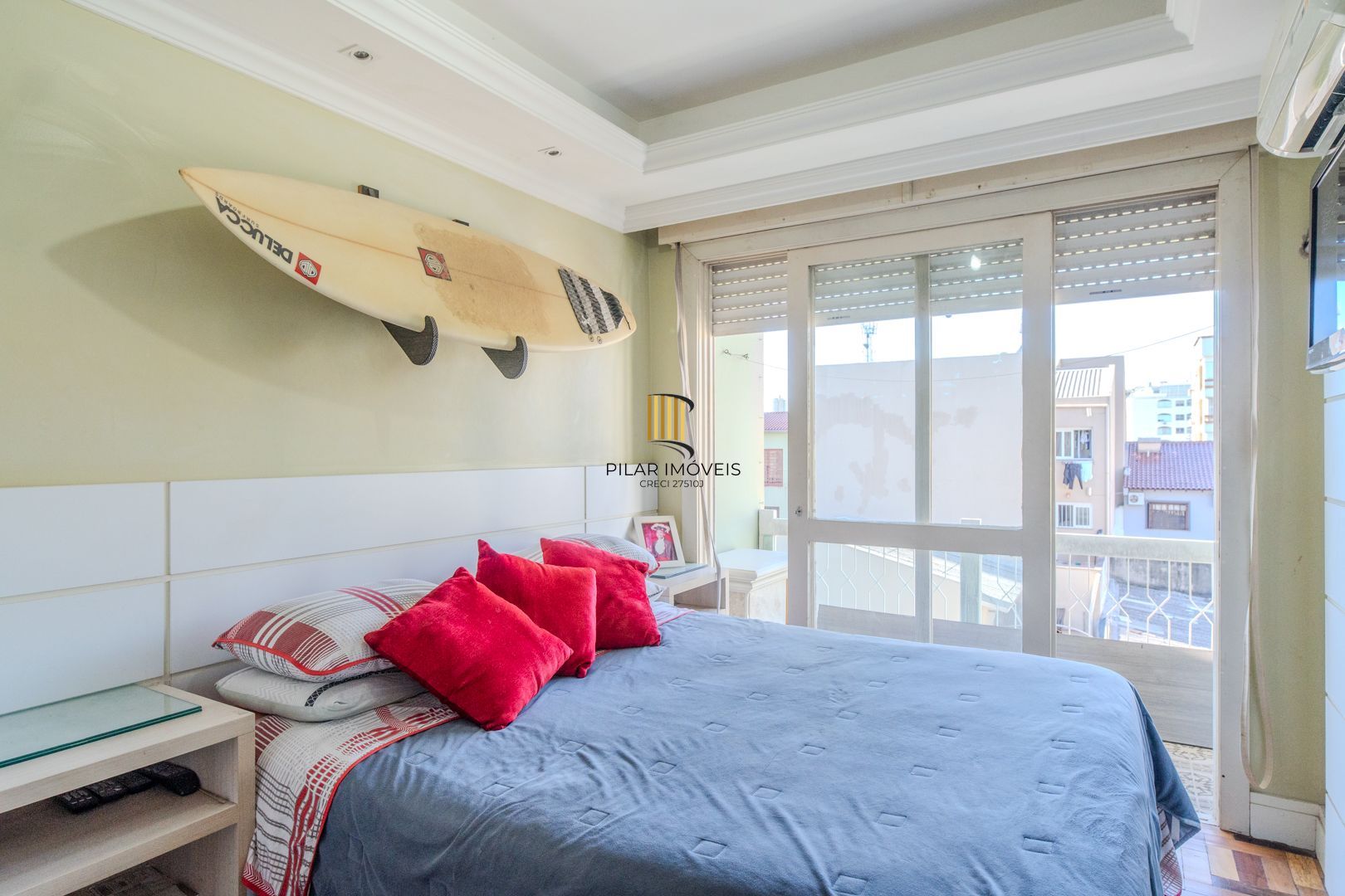 Apartamento com 70,37m², 2 dormitórios, de casal com sacada