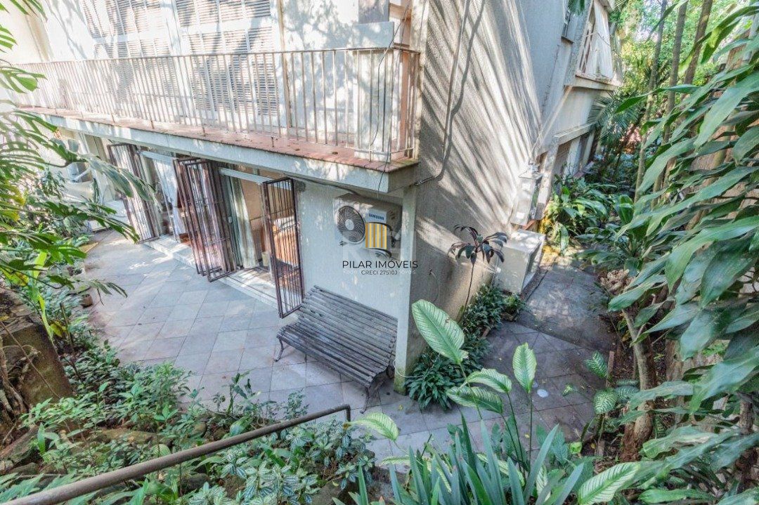 Apartamento garden, estilo casa, no coração do Moinhos de Vento