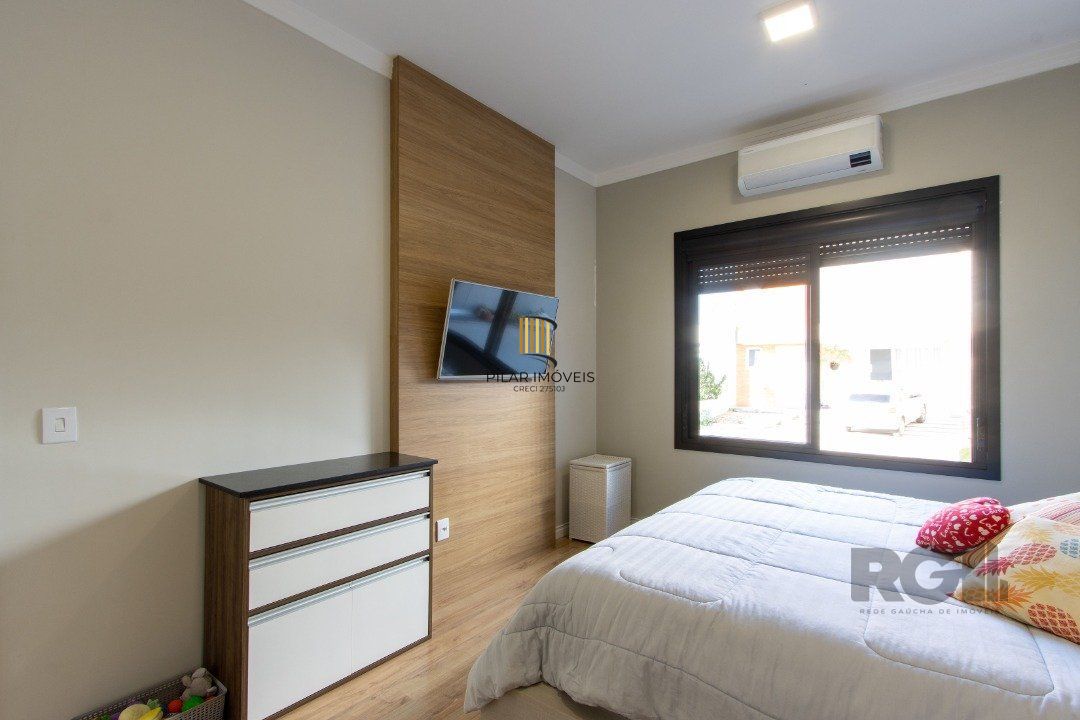 Casa de Condomínio 3 dormitórios no bairro Hípica