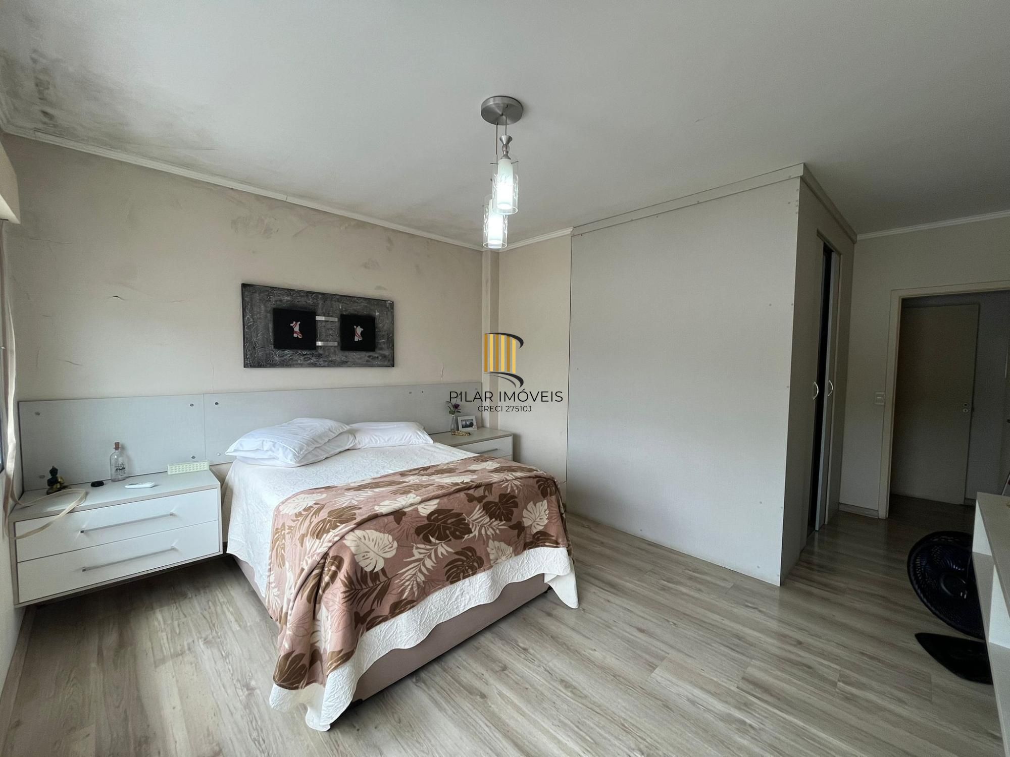 Duas casas no mesmo terreno – conforto, espaço e excelente localização!