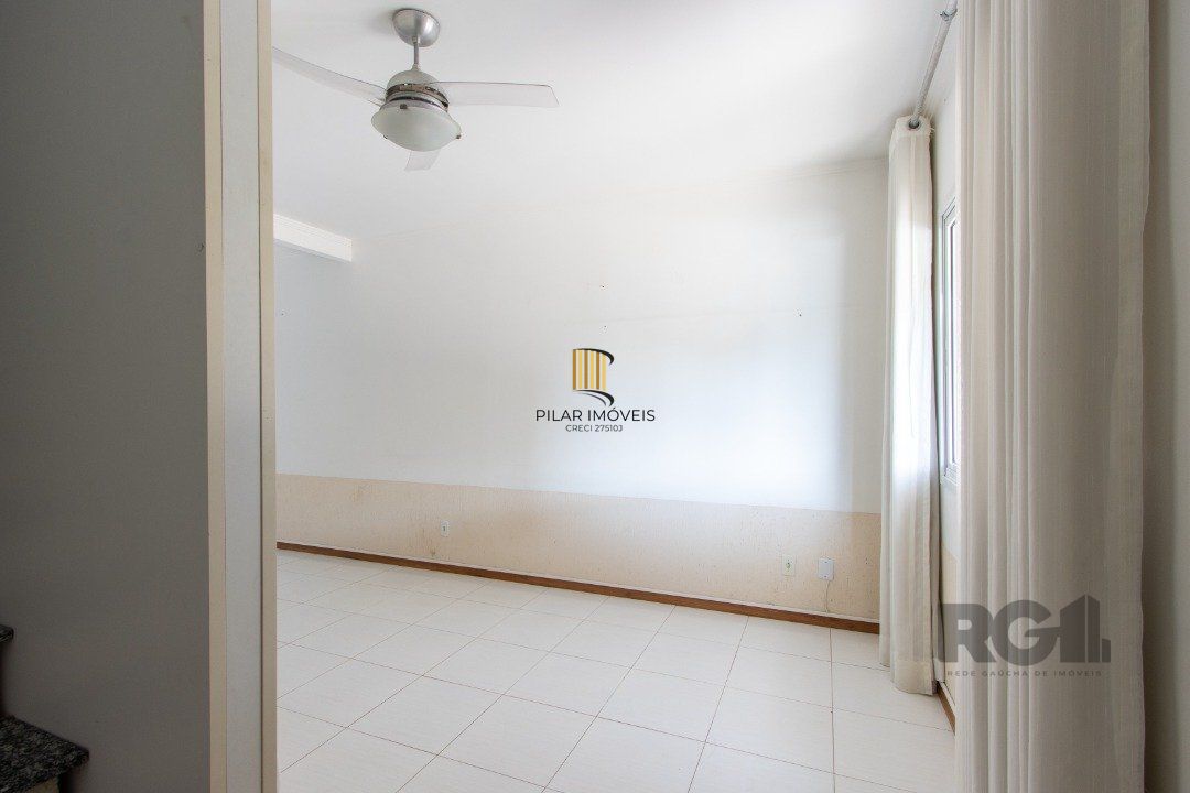 Casa de Condomínio 2 dormitórios no bairro Aberta dos Morros