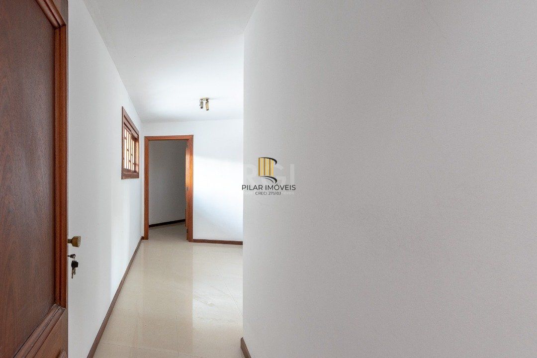 Casa para Venda - 558.14m², 4 dormitórios, sendo 4 suites, 6 vagas - Jardim Isabel