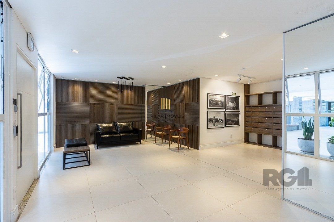 Apartamento para Venda - 457.17m², 3 dormitórios, sendo 1 suites, 4 vagas - Tristeza