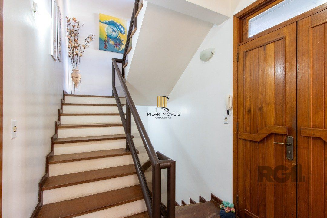 Casa 3 dormitórios no bairro Ipanema