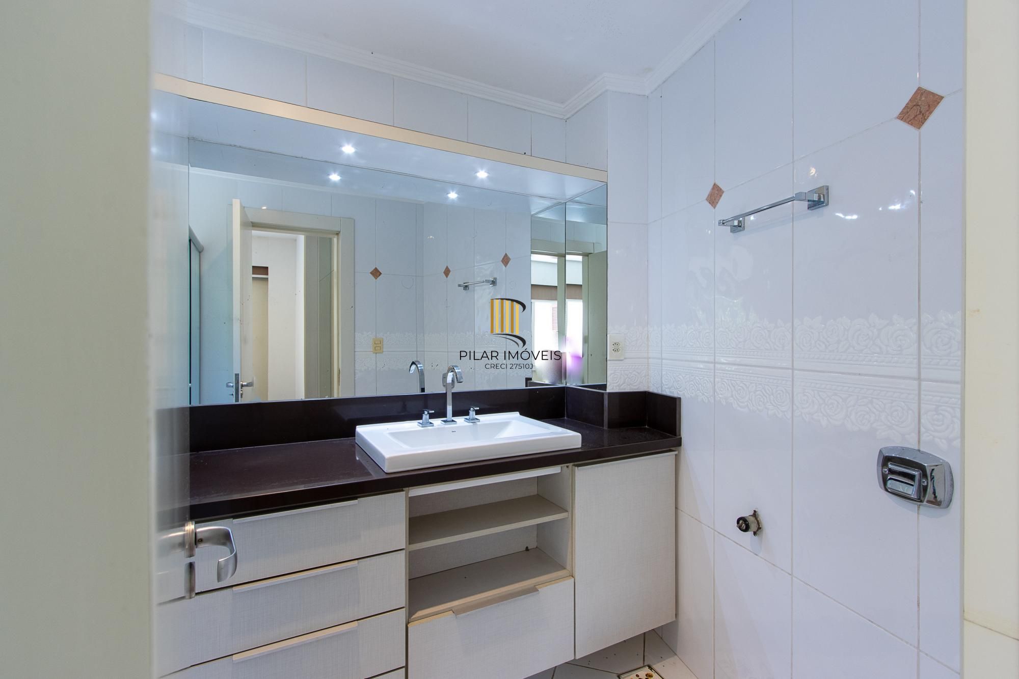 COBERTURA 3 QUARTOS EM IPANEMA