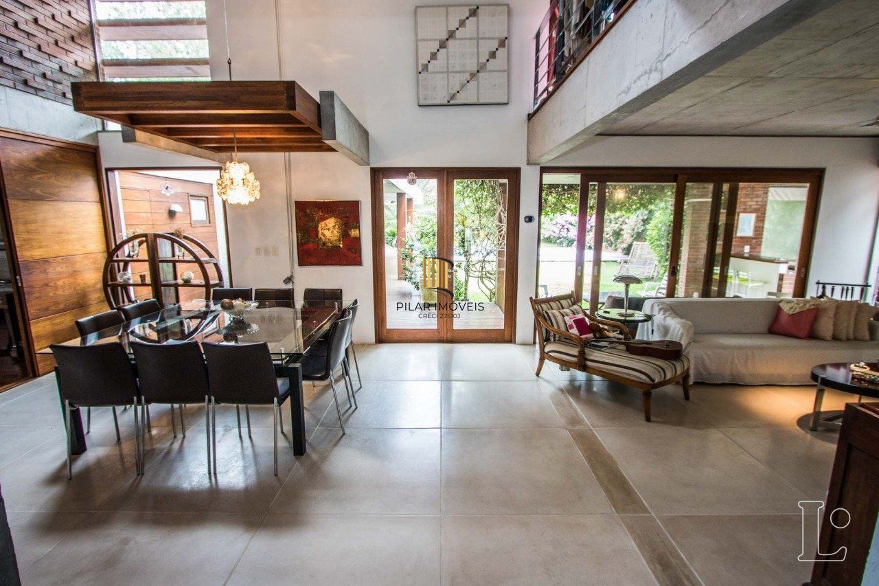 Casa Condominio 4 Dormitório(s) Bairro Terra Ville