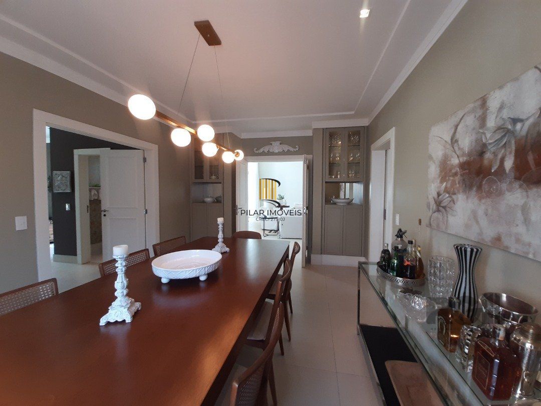 Casa Condominio para Venda - 423.23m², 4 dormitórios, sendo 4 suites, 4 vagas - Terra Ville