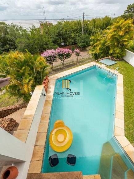 Casa para Venda - 456m², 3 dormitórios, sendo 2 suites, 2 vagas - Vila Assunção