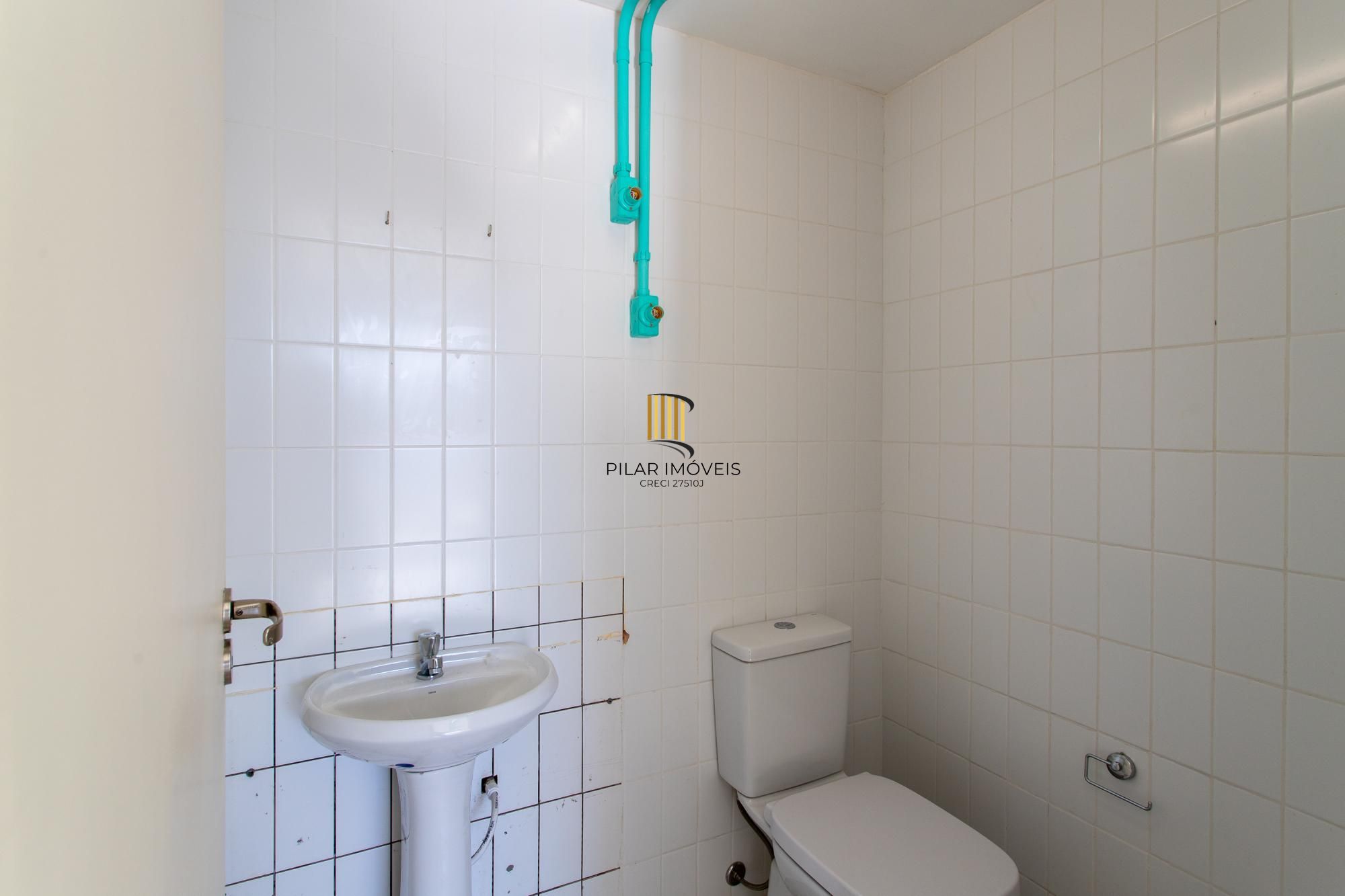 Andar inteiro de 214 m²