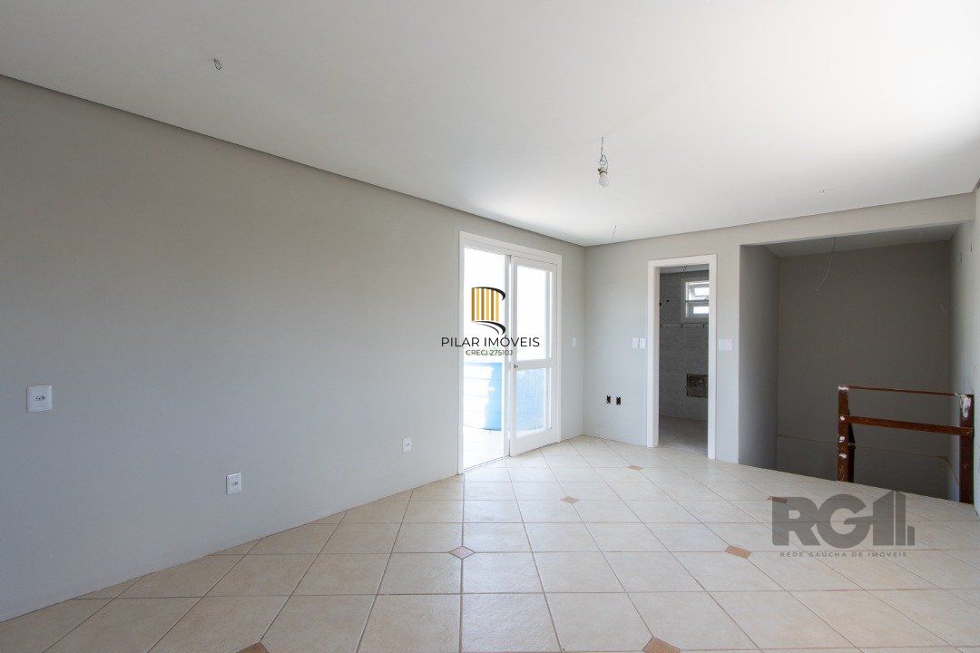Sobrado novo,  4 quartos (1 suite), 440m² privativos - Bairro Guarujá