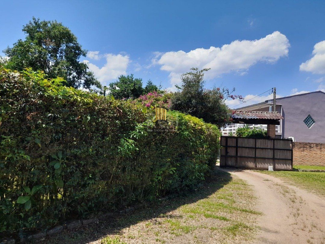 SÍTIO DENTRO DE PORTO ALEGRE 6.629,10 metros quadrados de área no bairro Campo Novo.