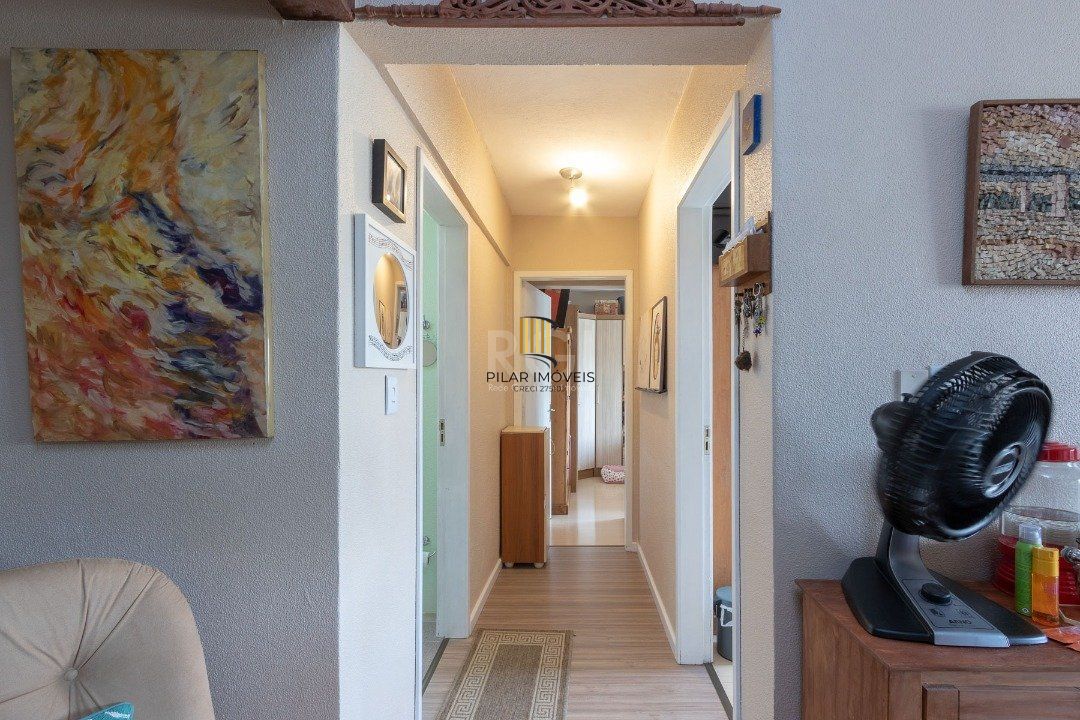 Apartamento para Venda - 67.61m², 2 dormitórios, 1 vaga - Nonoai