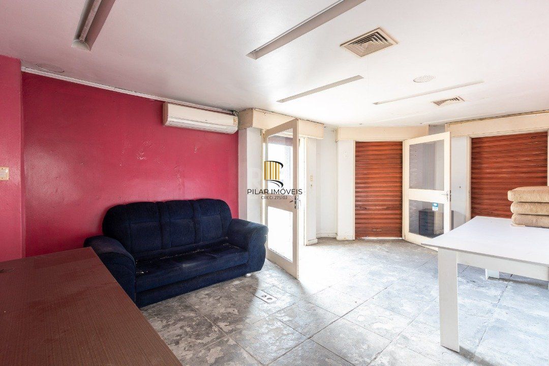 Casa para Venda - 373.1m², 2 dormitórios, Vila Conceição