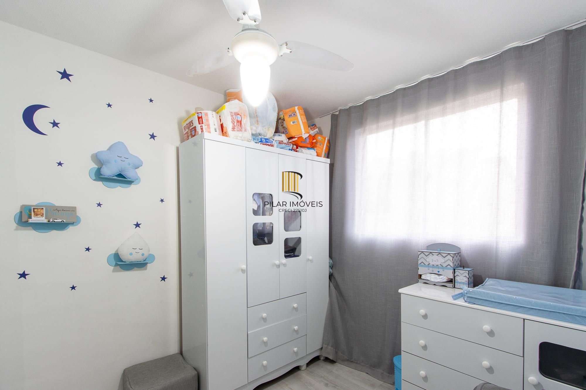 Apartamento de 2 dormitórios com vaga rotativa no bairro Vila Nova Porto Alegre